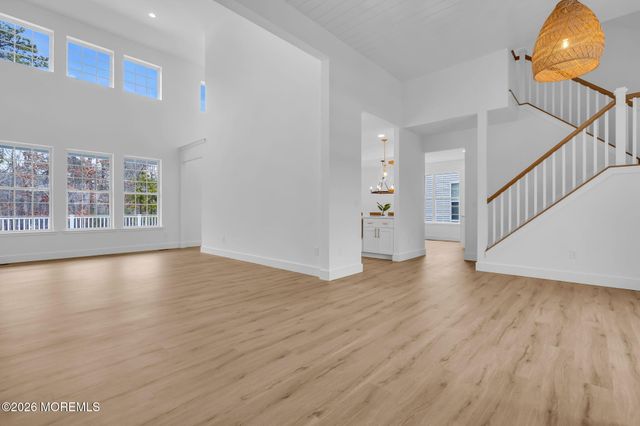 100 Mission Way, Barnegat, NJ 08005