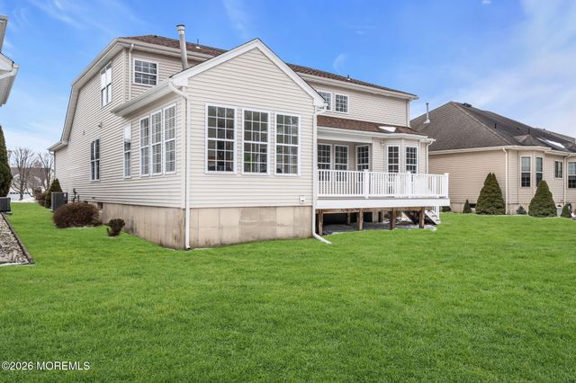 100 Mission Way, Barnegat, NJ 08005