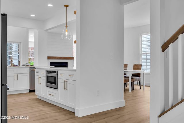 100 Mission Way, Barnegat, NJ 08005