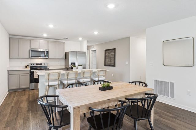 1135 AMBER WAVES COURT, Lake Wales, FL 33859