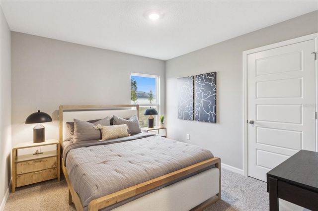 1135 AMBER WAVES COURT, Lake Wales, FL 33859