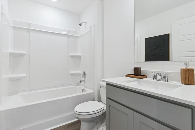 1135 AMBER WAVES COURT, Lake Wales, FL 33859