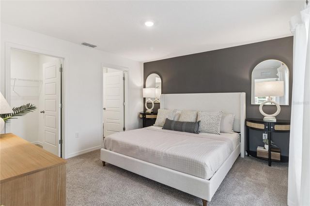 1135 AMBER WAVES COURT, Lake Wales, FL 33859