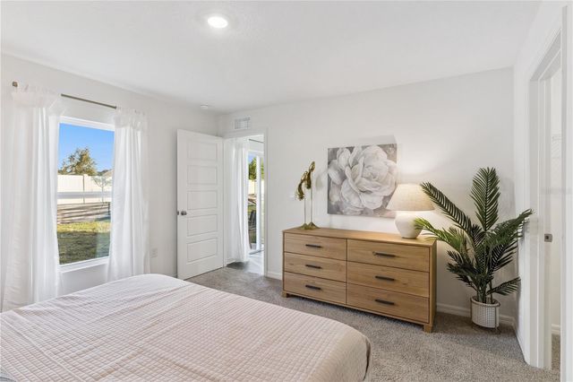 1135 AMBER WAVES COURT, Lake Wales, FL 33859