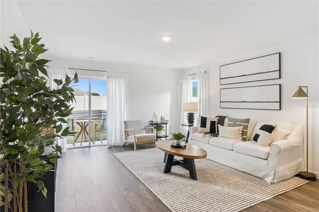 1135 AMBER WAVES COURT, Lake Wales, FL 33859