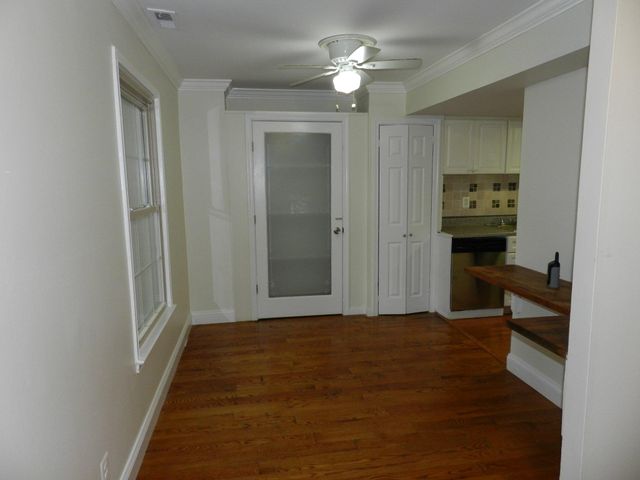 5956 WESTCHESTER PARK DR, College Park, MD 20740