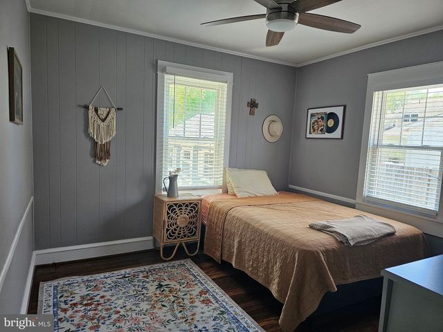 216 MARLIN RD, Absecon, NJ 08201