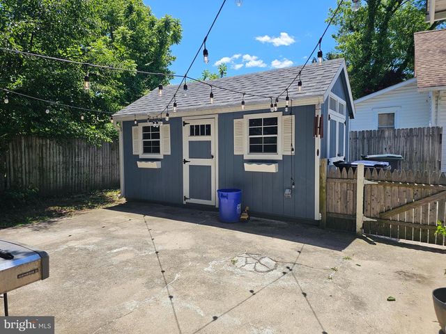 216 MARLIN RD, Absecon, NJ 08201