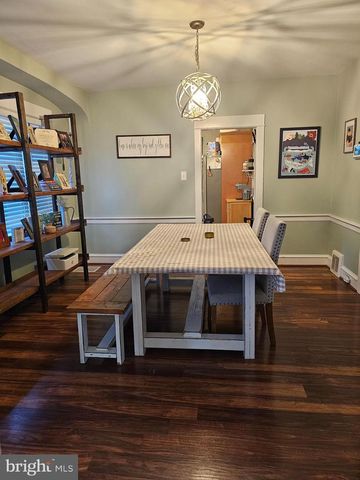 216 MARLIN RD, Absecon, NJ 08201