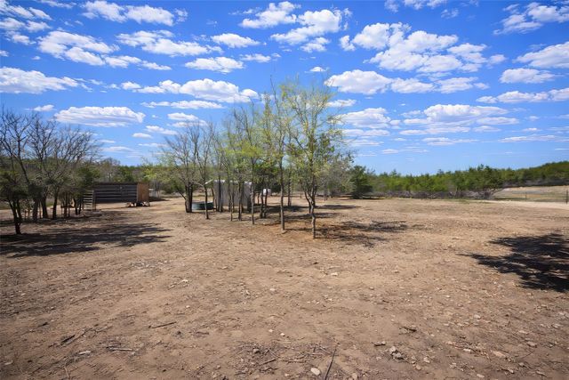 55 Crest Ridge Court, Mineral Wells, TX 76067