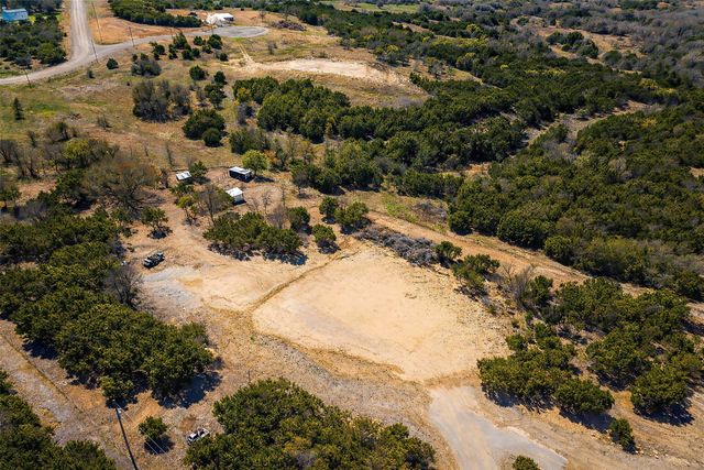 55 Crest Ridge Court, Mineral Wells, TX 76067