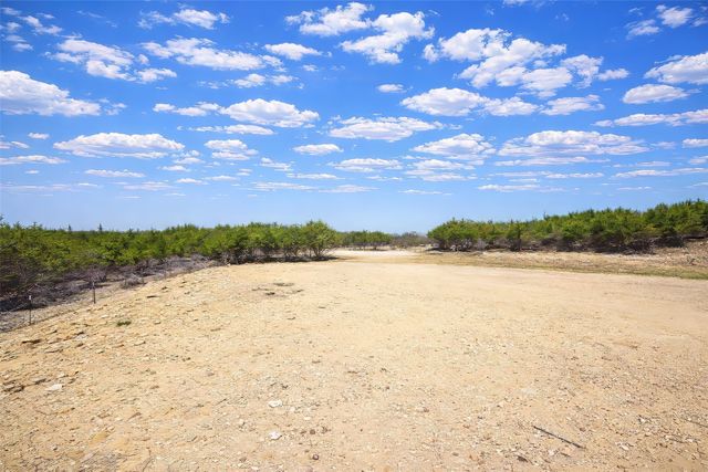 55 Crest Ridge Court, Mineral Wells, TX 76067