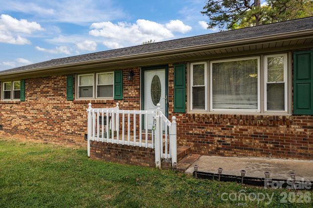 3942 Linwood Road, Gastonia, NC 28052