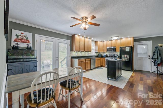 3942 Linwood Road, Gastonia, NC 28052