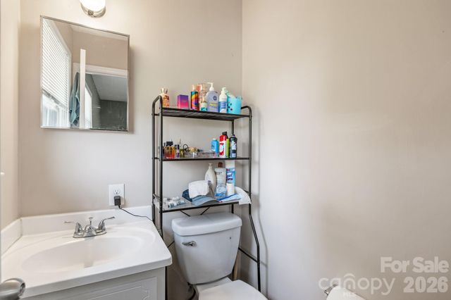 3942 Linwood Road, Gastonia, NC 28052