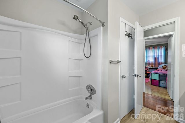 3942 Linwood Road, Gastonia, NC 28052