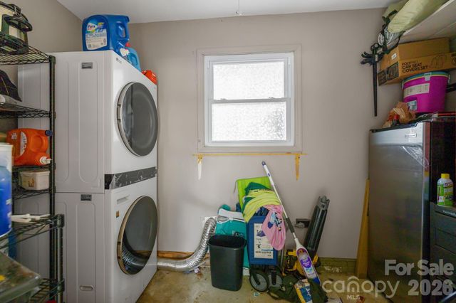 3942 Linwood Road, Gastonia, NC 28052