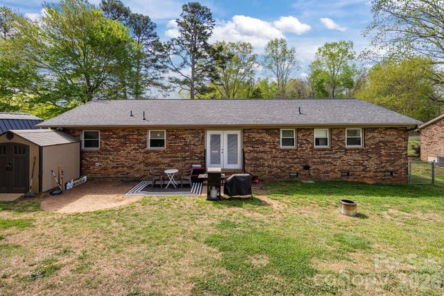 3942 Linwood Road, Gastonia, NC 28052