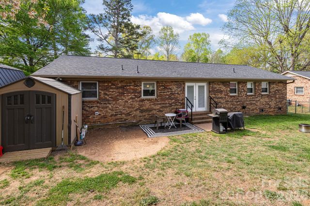 3942 Linwood Road, Gastonia, NC 28052