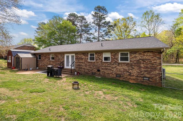 3942 Linwood Road, Gastonia, NC 28052