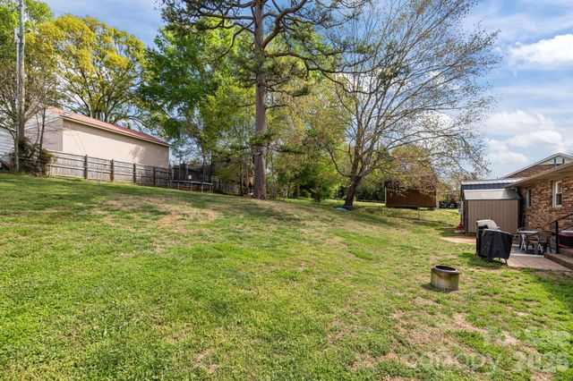 3942 Linwood Road, Gastonia, NC 28052