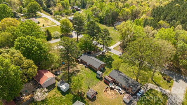3942 Linwood Road, Gastonia, NC 28052