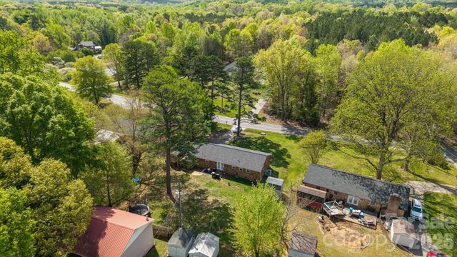 3942 Linwood Road, Gastonia, NC 28052