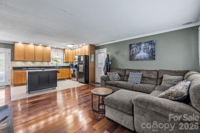 3942 Linwood Road, Gastonia, NC 28052