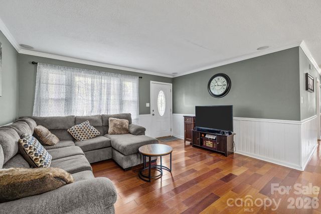 3942 Linwood Road, Gastonia, NC 28052