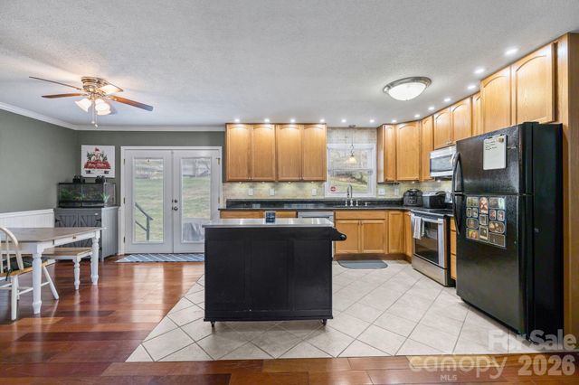 3942 Linwood Road, Gastonia, NC 28052