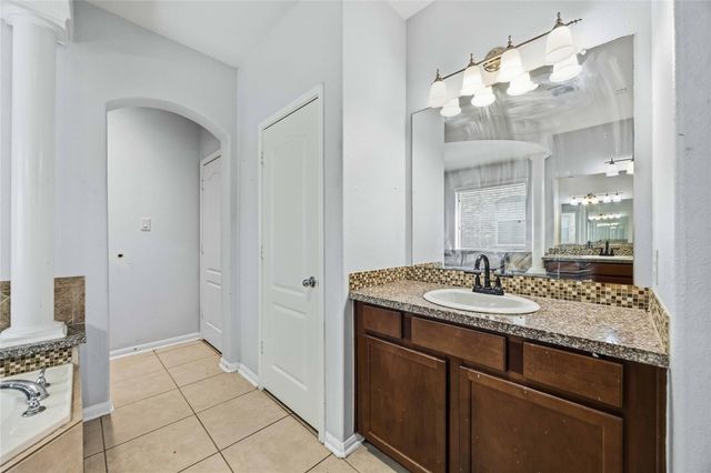 2522 Crystal Shore Drive, Rosharon, TX 77583