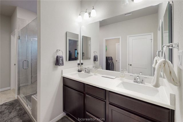 5943 Eldora Drive, College Station, TX 77845