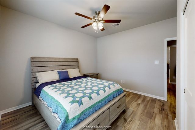 5943 Eldora Drive, College Station, TX 77845