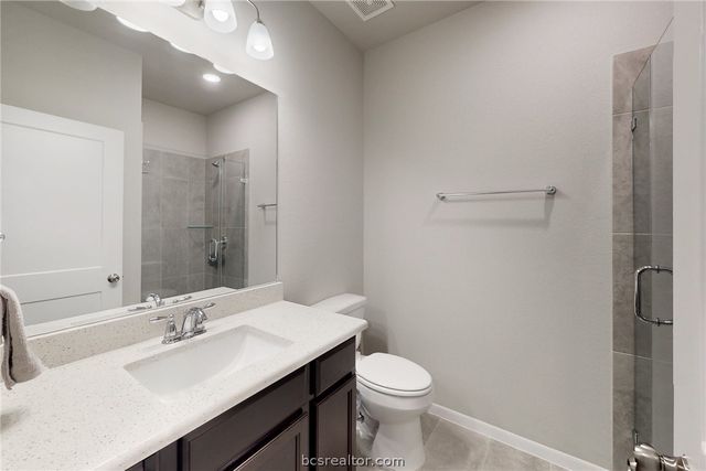 5943 Eldora Drive, College Station, TX 77845