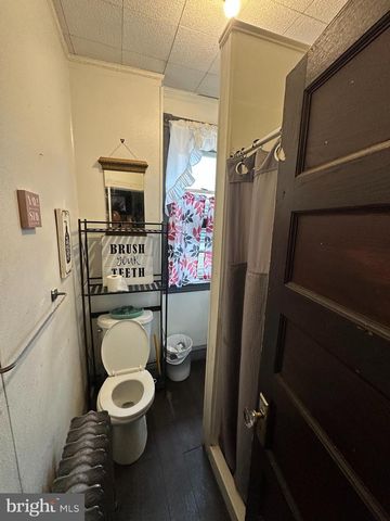 403 W PENN ST, Philadelphia, PA 19144