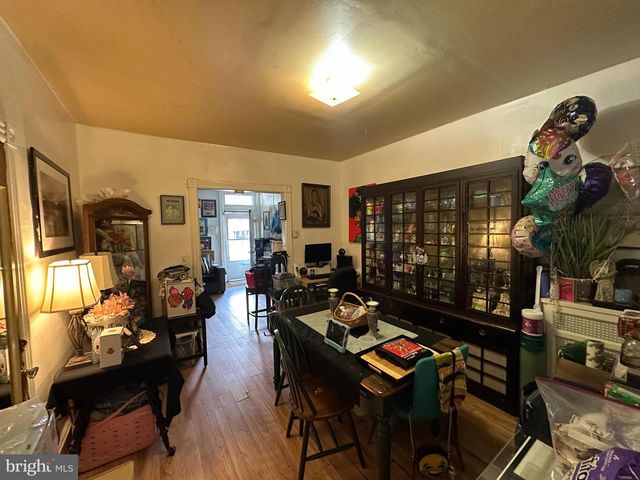 403 W PENN ST, Philadelphia, PA 19144