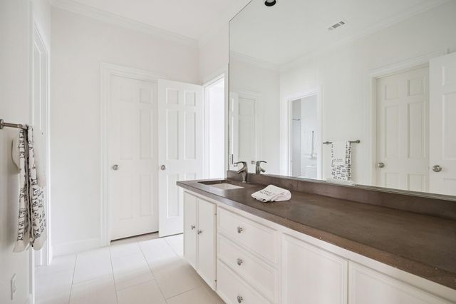 2915 Quenby Avenue, West University Place, TX 77005