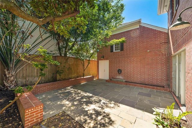 2915 Quenby Avenue, West University Place, TX 77005