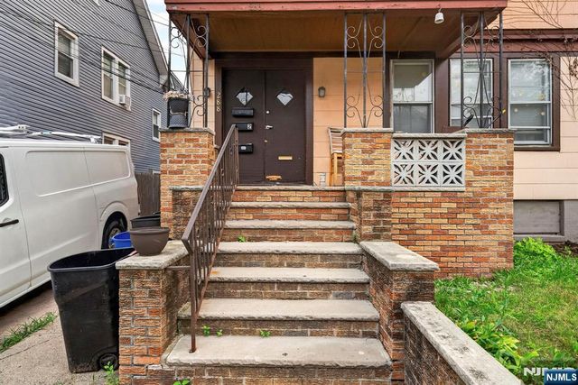 288 Pomona Avenue, Newark, NJ 07112