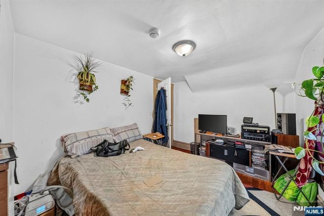288 Pomona Avenue, Newark, NJ 07112
