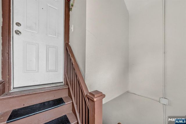 288 Pomona Avenue, Newark, NJ 07112