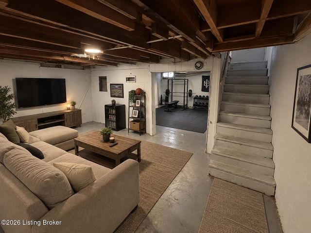 3413 Chauncey Ave, Louisville, KY 40211