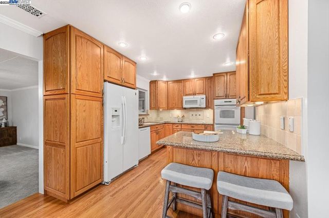 851 Carmel Ave, Livermore, CA 94550