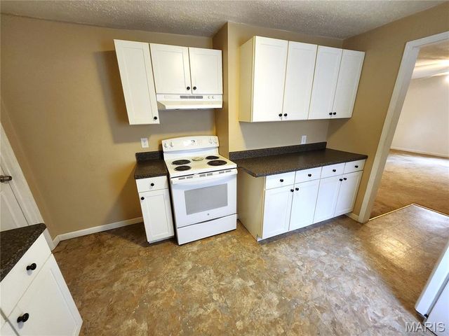 2421 OHIO Avenue, Granite City, IL 62040