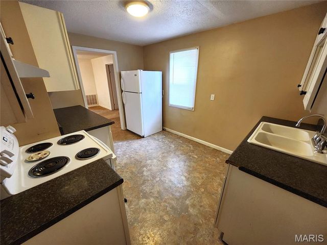 2421 OHIO Avenue, Granite City, IL 62040