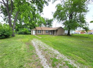 2421 OHIO Avenue, Granite City, IL 62040