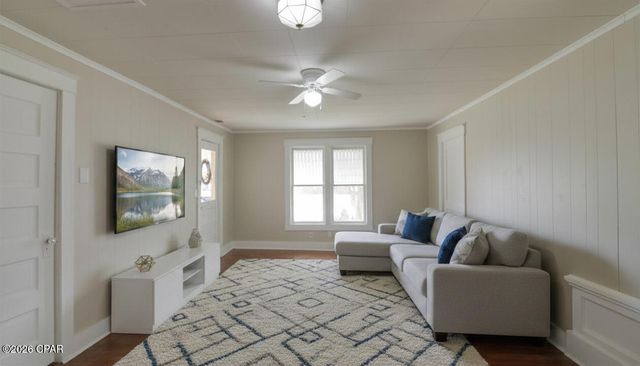 200 E 5th Street, Lynn Haven, FL 32444