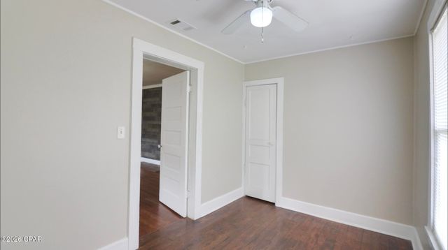 200 E 5th Street, Lynn Haven, FL 32444