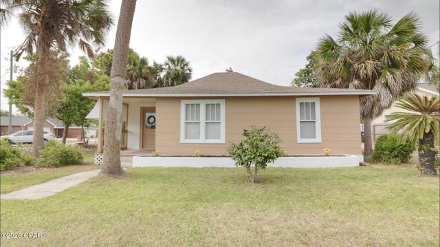 200 E 5th Street, Lynn Haven, FL 32444