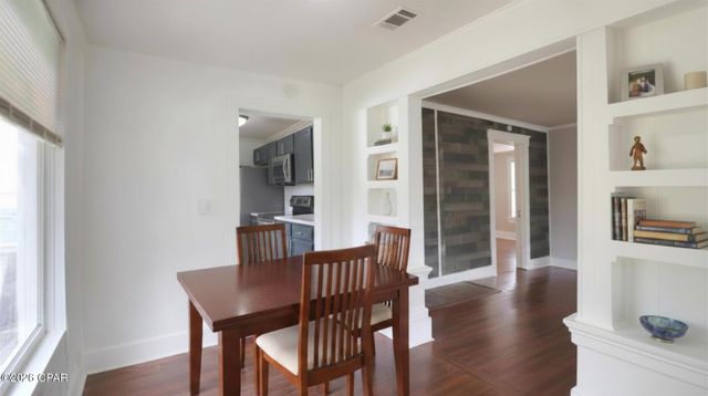200 E 5th Street, Lynn Haven, FL 32444